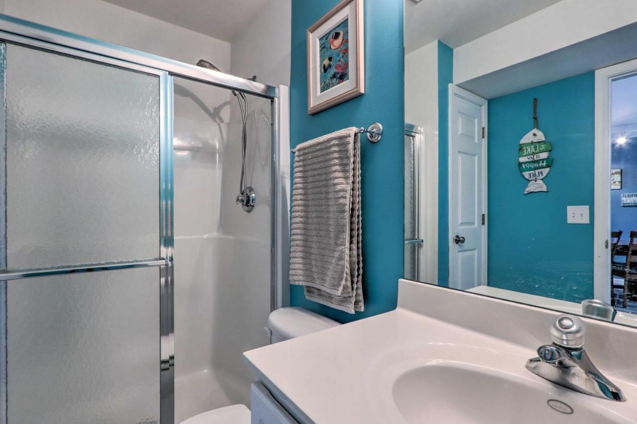 Step-Free Camdenton Condo With Boat Ramp, Dock, Slip Buitenkant foto
