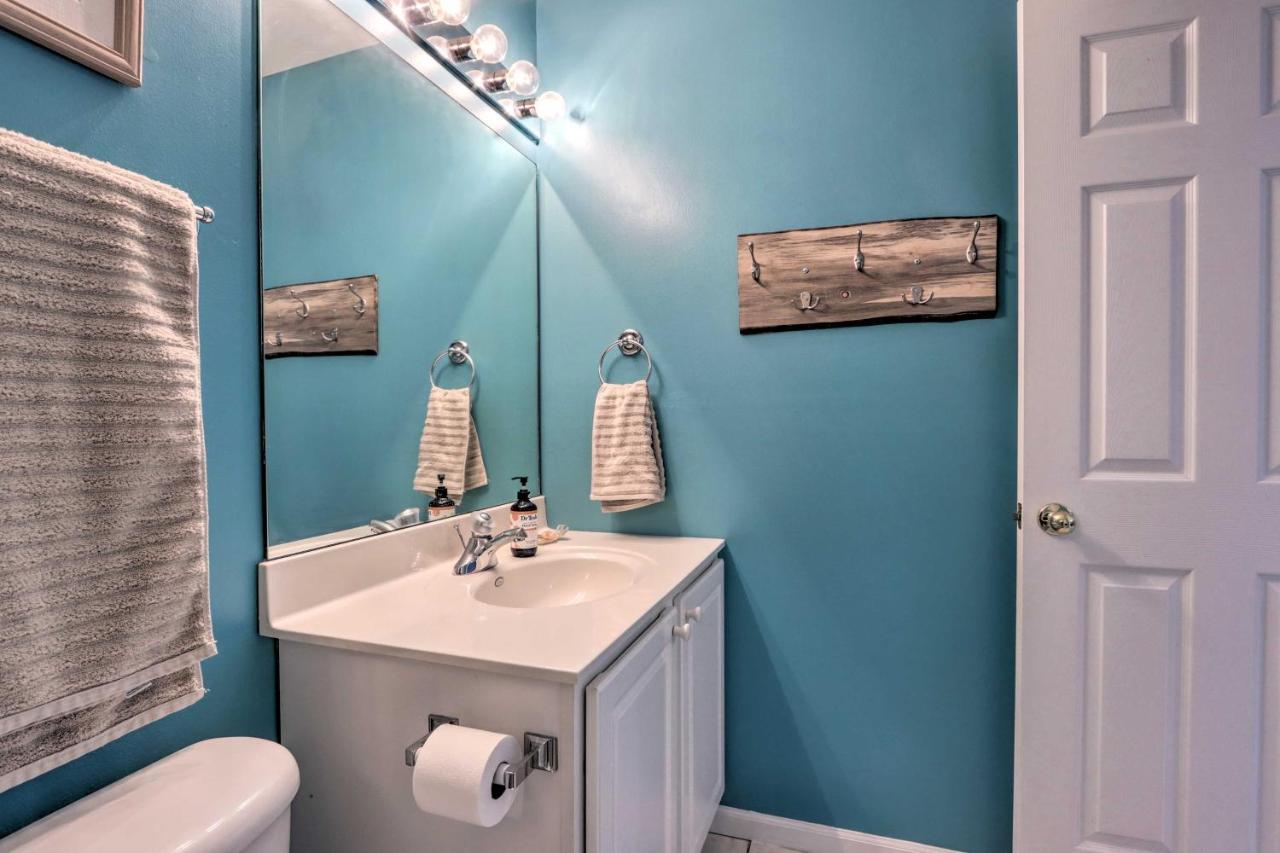Step-Free Camdenton Condo With Boat Ramp, Dock, Slip Buitenkant foto